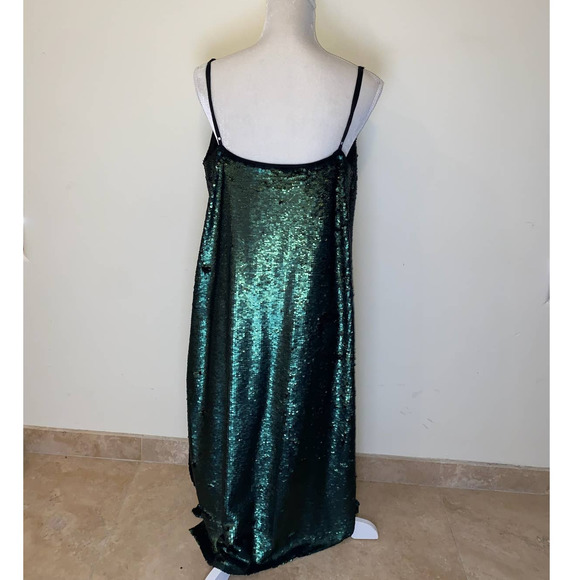 ELEGANT GREEN SEQUIN PARTY DRESS ASOS SIZE 12 USED - Picture 2 of 4